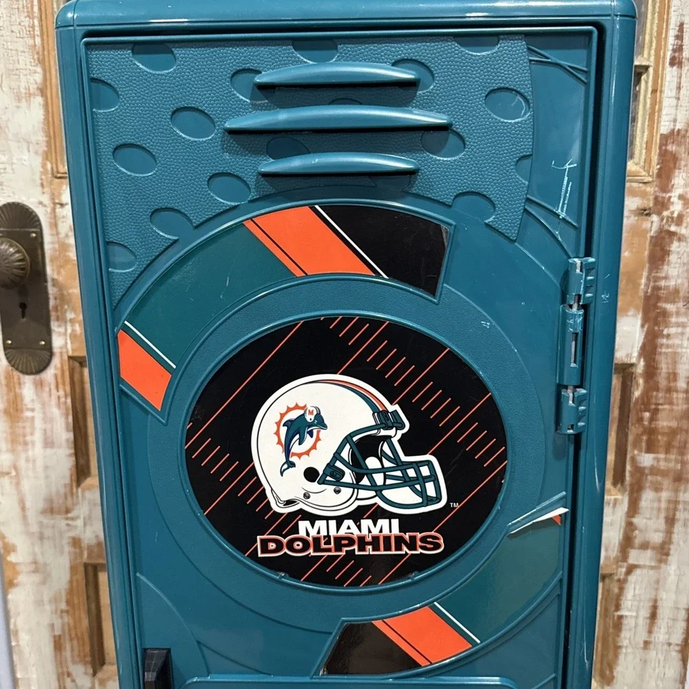 Vintage 1996 Suncast Miami Dolphins NFL Plastic Storage Locker 49